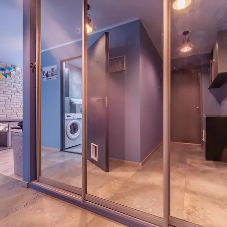 Rusty Loft * غدينيا